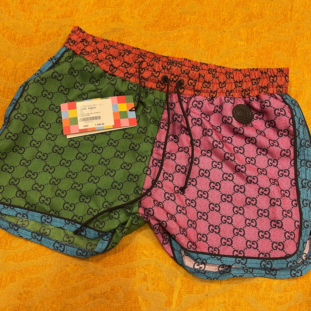 Gucci short women